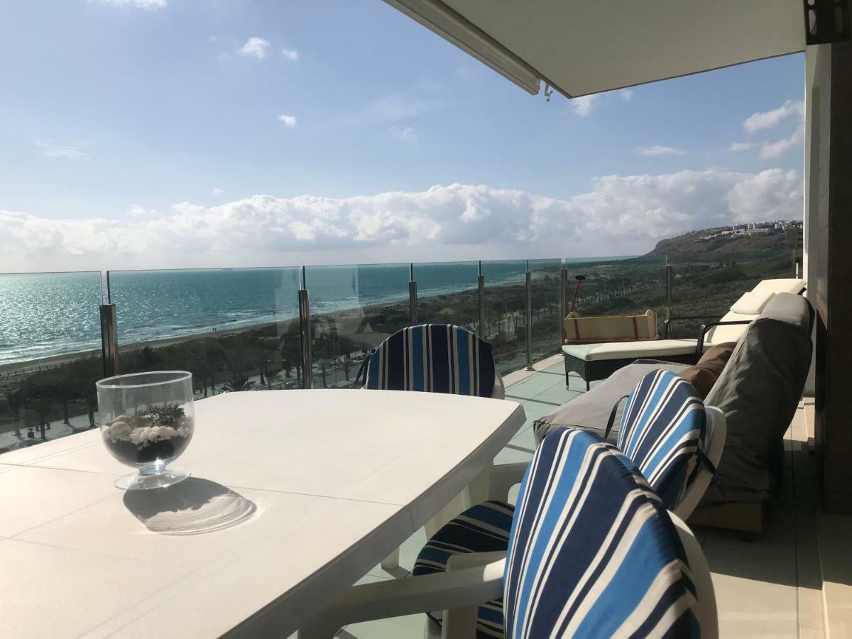 Great Views First Line Teleworkers And Families Unforgetable Apartment 아레날레스 델 솔 외부 사진